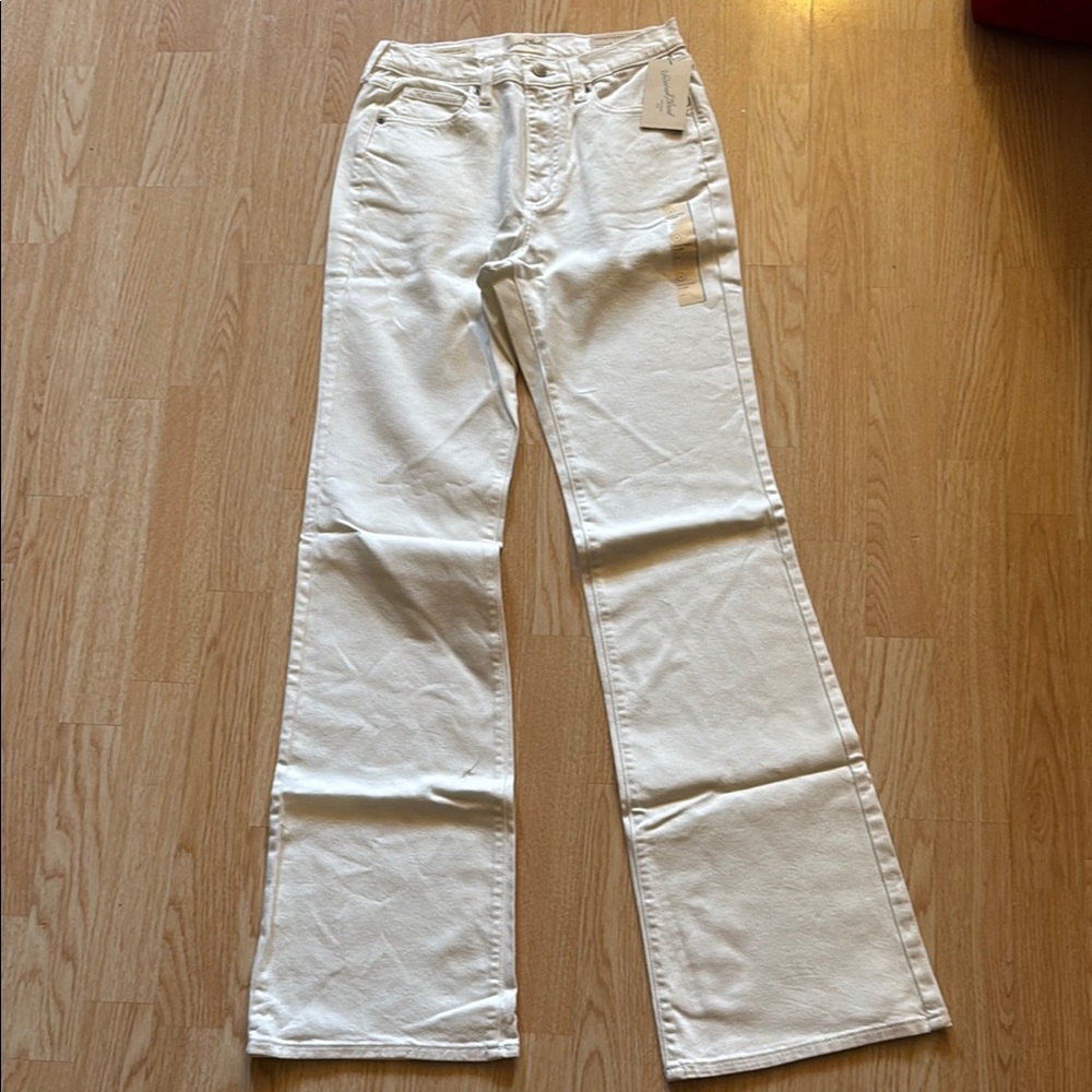 Women's White Jeans